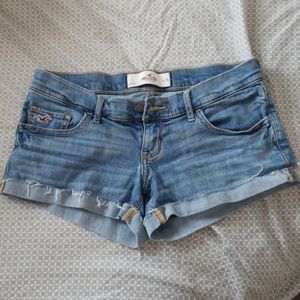 Hollister size 3 shorts